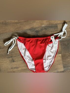 Pink by Victoria Secret Cheeky Side Tie Red Bikini Bottoms Size Large NWT